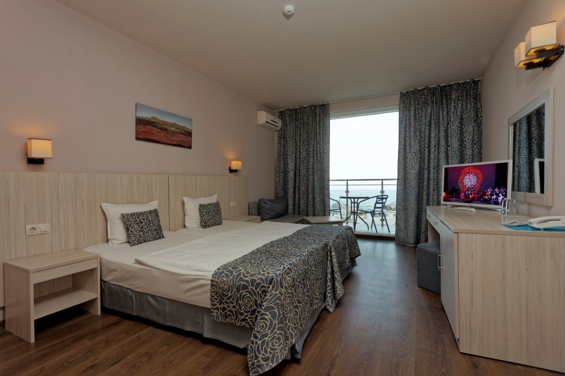 SLAVEY_HOTEL_NISIPURILE_DE_AUR_BULGARIA_AIR_TOUR_TRAVEL 